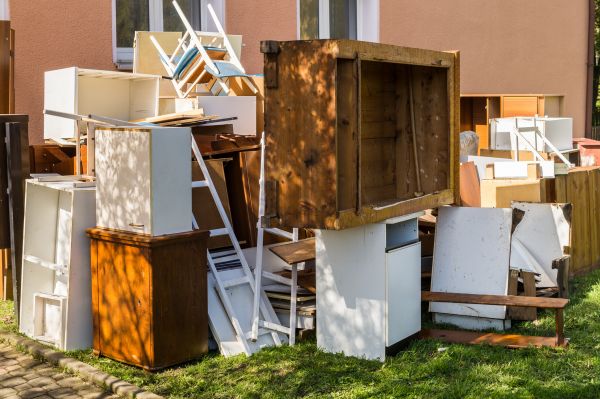 Junk Haul Away Service in Alexandria